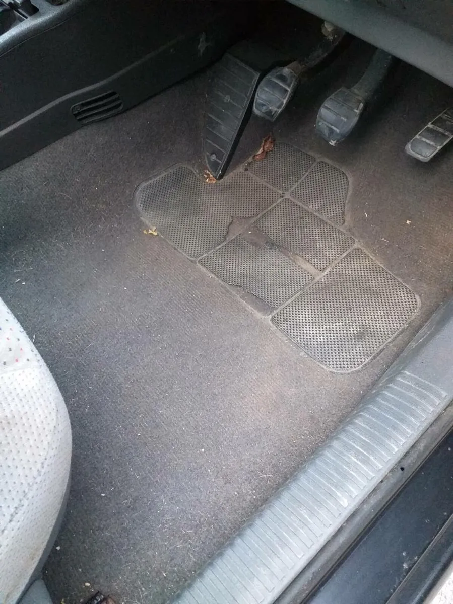 Phase 1 renault 19 interior - Image 3