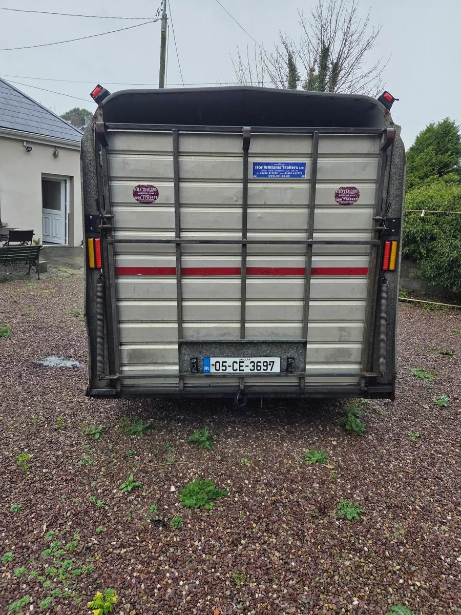 Ifor Williams 12Ft cattle trailer - Image 2