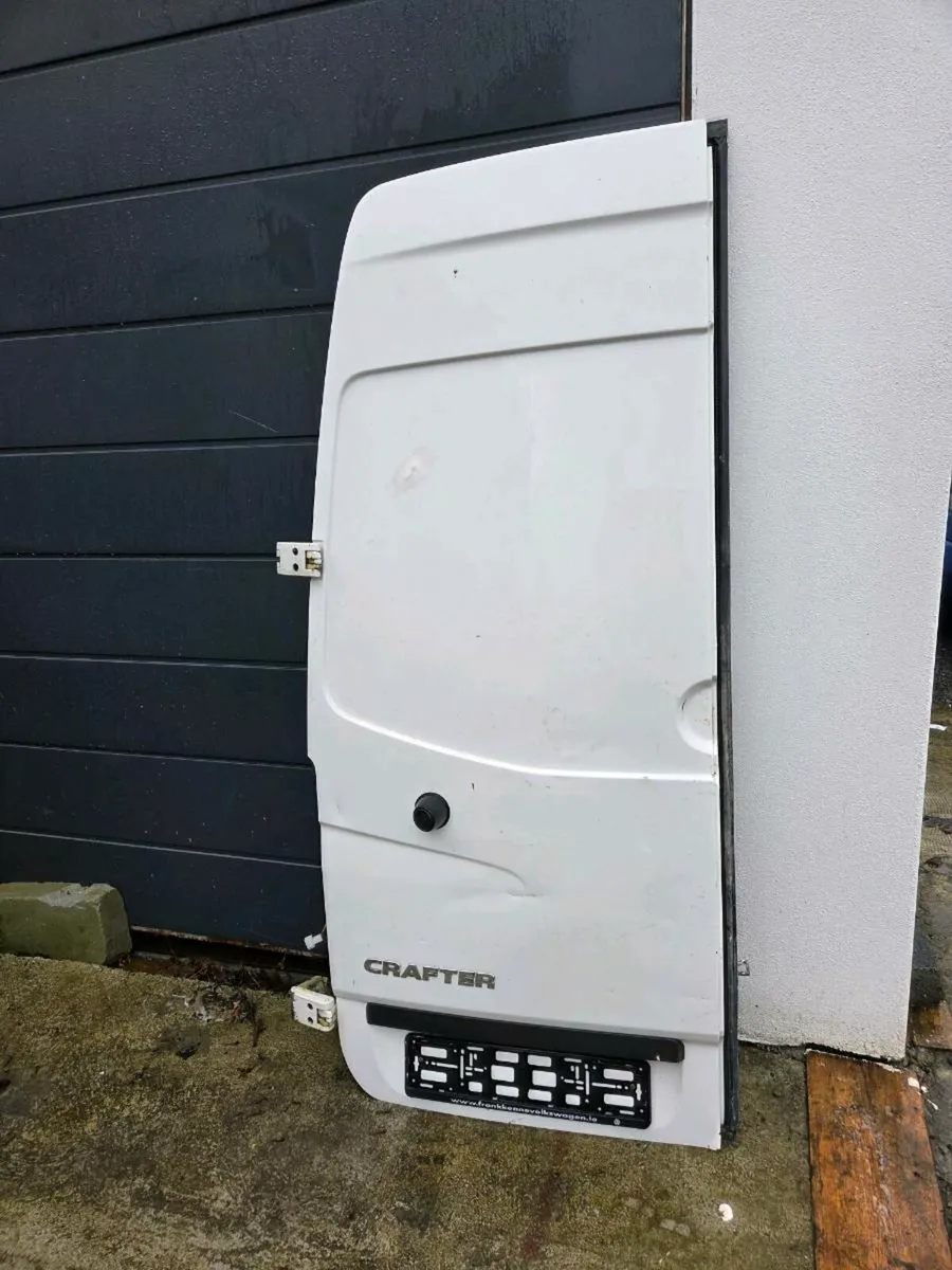 Volkswagen Crafter Mercedes Sprinter rear door - Image 1