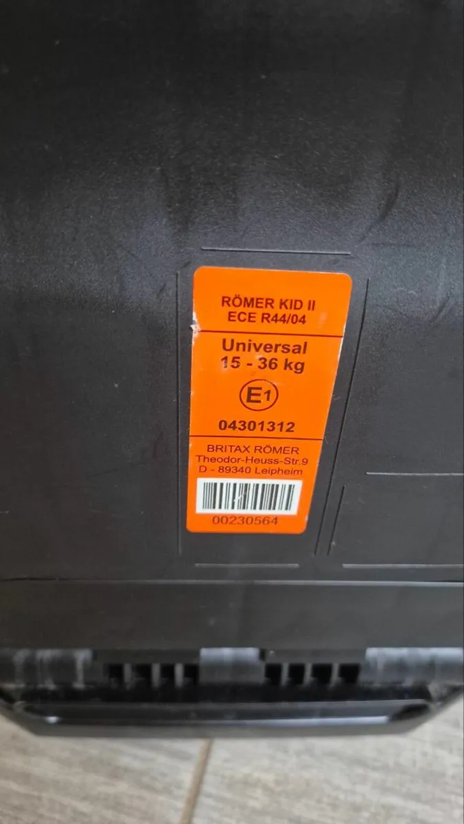Britax Römer Child Car Seat (15–36 kg) - Image 3