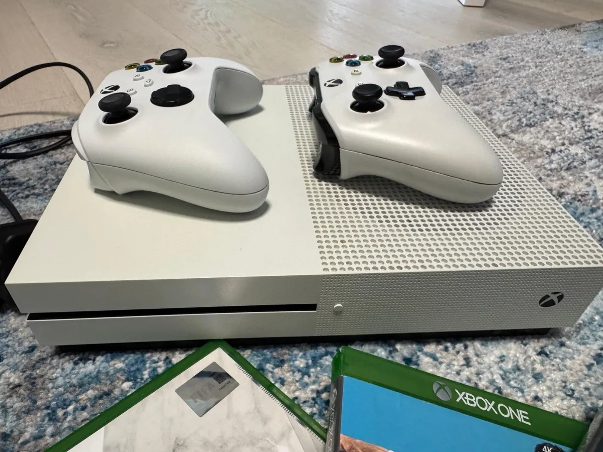 Xbox series 1 €250 - Image 3