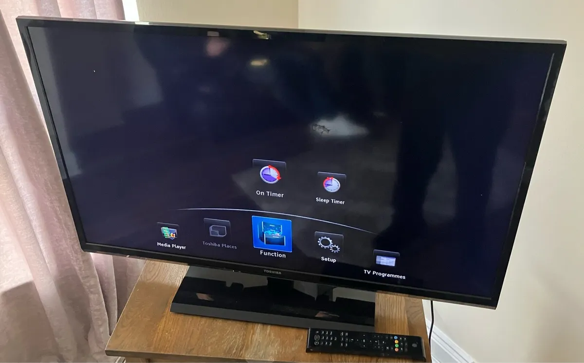 Toshiba 40” TV - Image 1