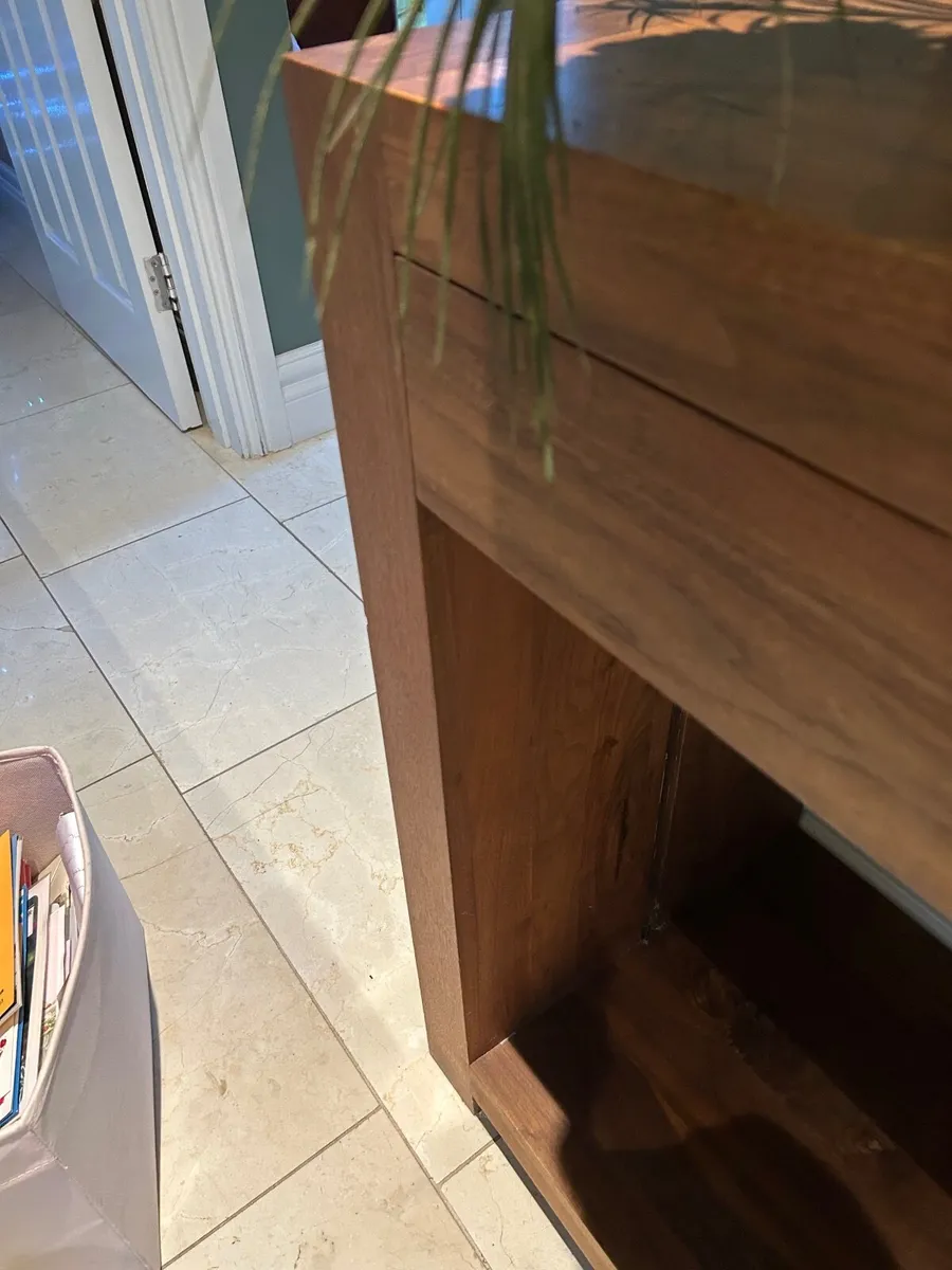 Side board - Image 4