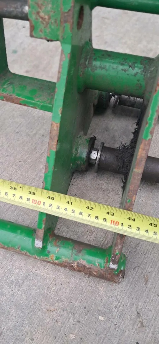 Euro bracket quick hitch - Image 3