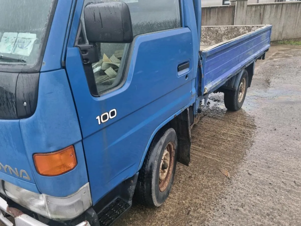 Toyota dyna 100 - Image 2