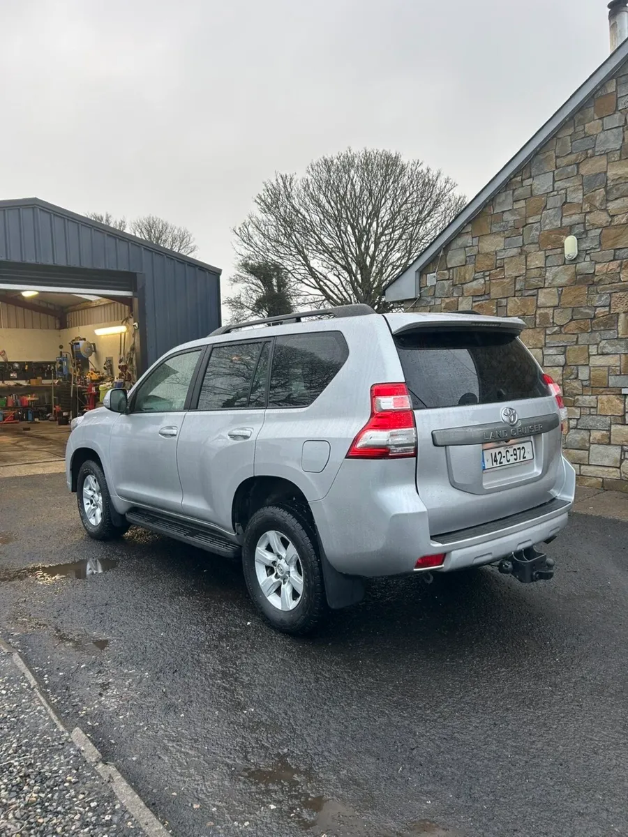 Land Cruiser - Image 3