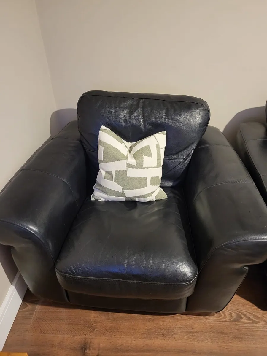 CouchesX2 plus chair-Real Italian Leather - Image 3