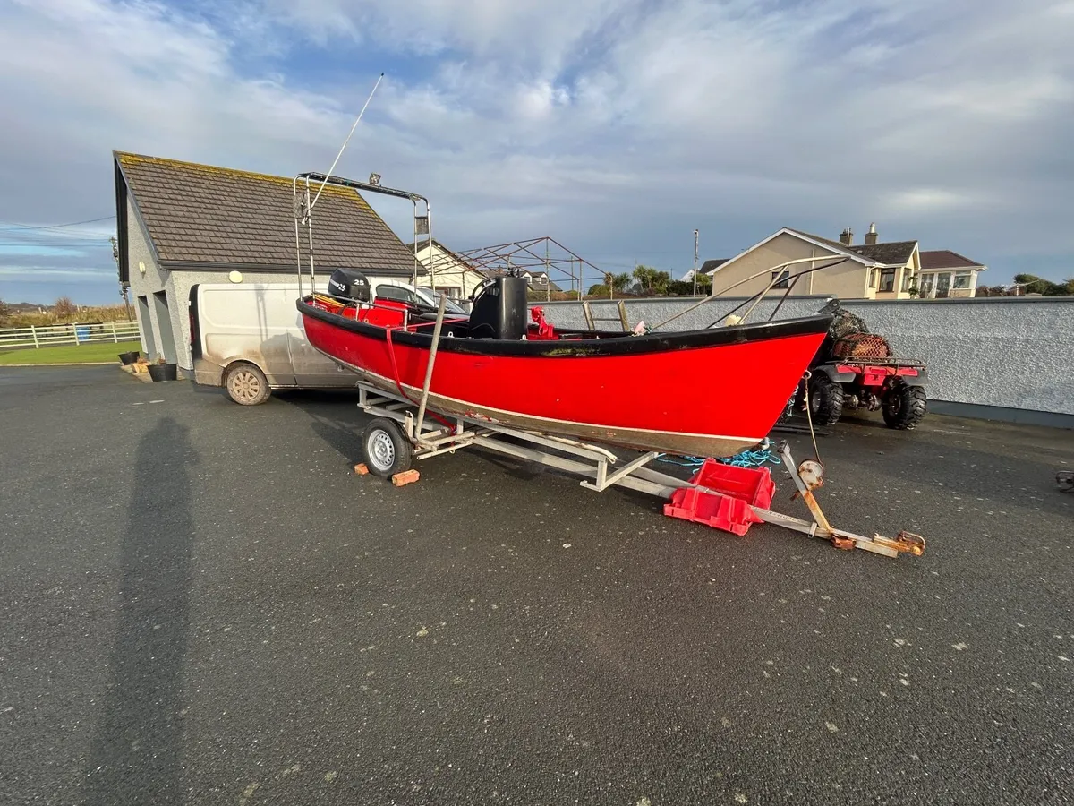 Viking 15 Boat - Image 1