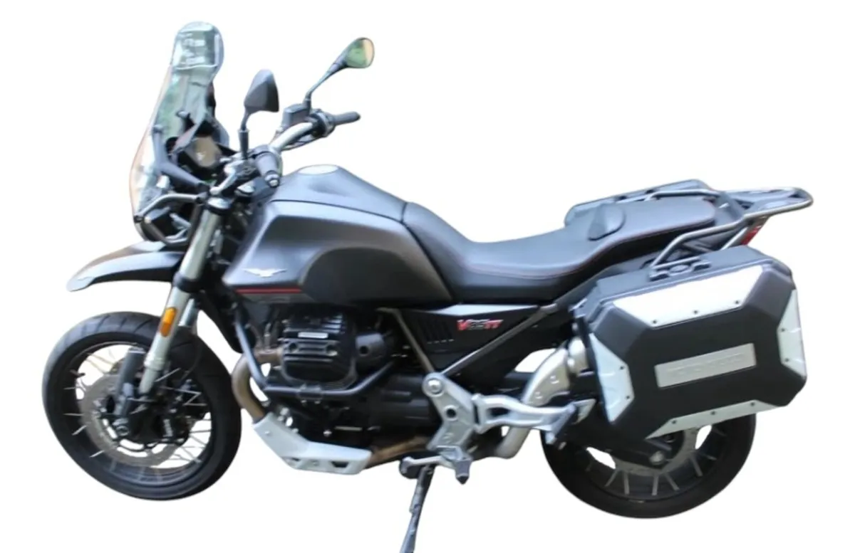 Moto Guzzi V85TT - Image 2