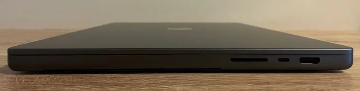 Apple MacBook Pro 16 M3 Pro 36GB RAM 512GB Black - Image 4