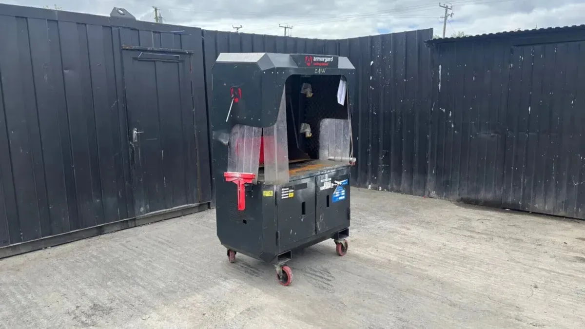 Armorgard Cutting Station - Image 1