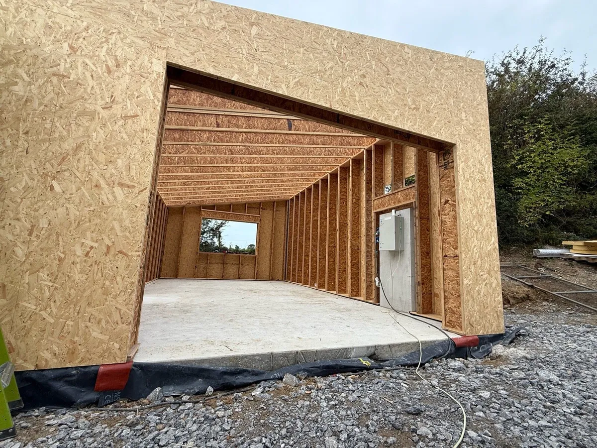 Timber I !eams - Image 3