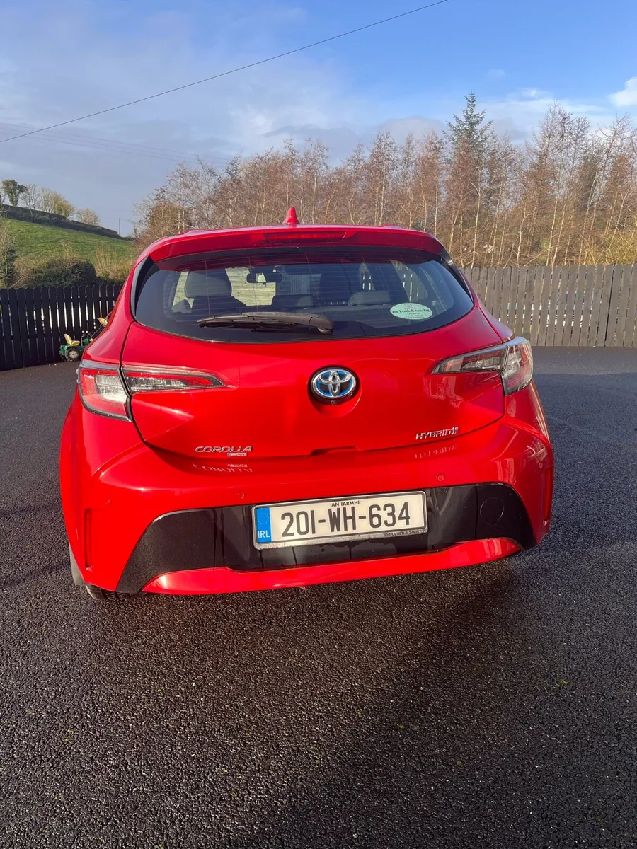 Toyota Corolla Luna  Hybrid 2020 - Image 3