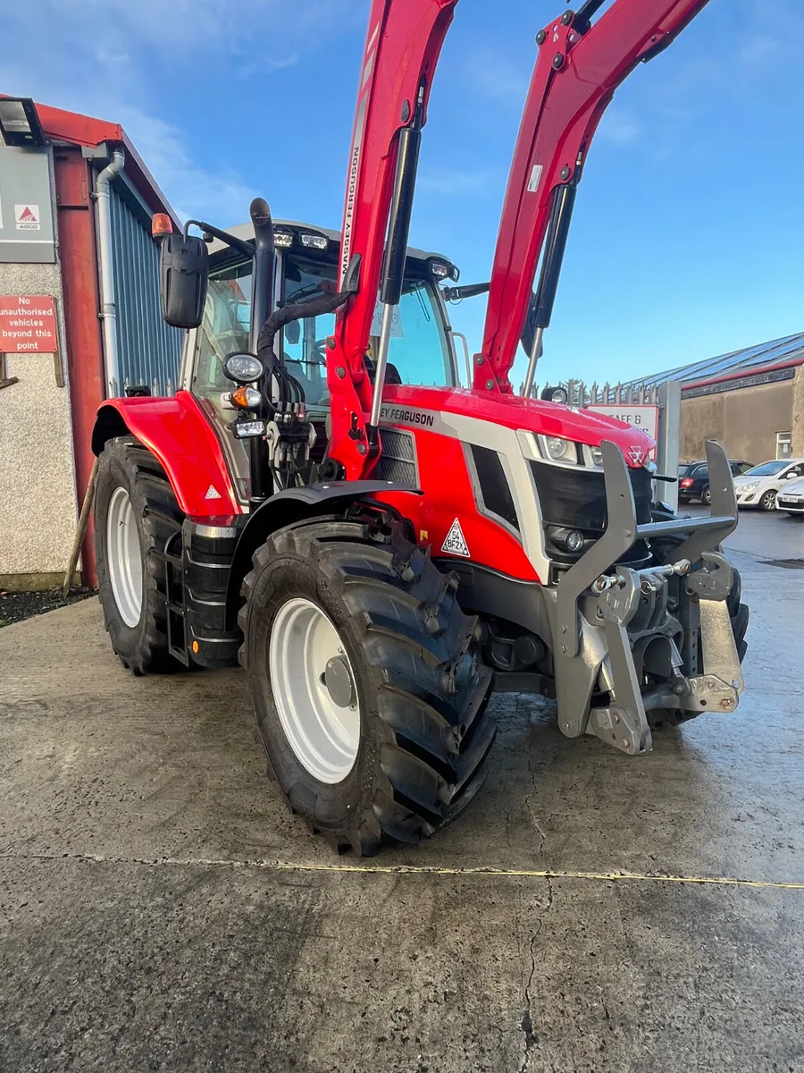 Massey Ferguson 6s.155 - Image 1