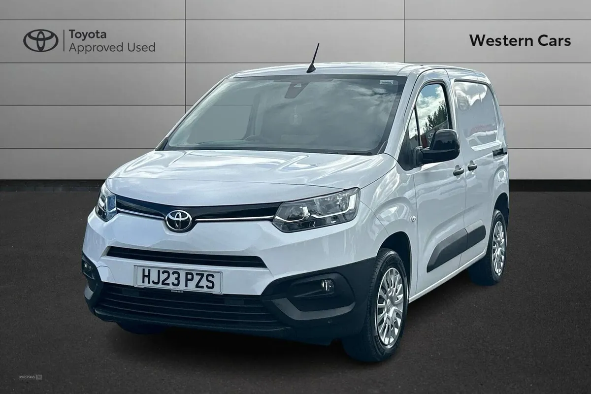 Toyota Proace City 1.5 BlueHDi Icon Short Panel Va - Image 3