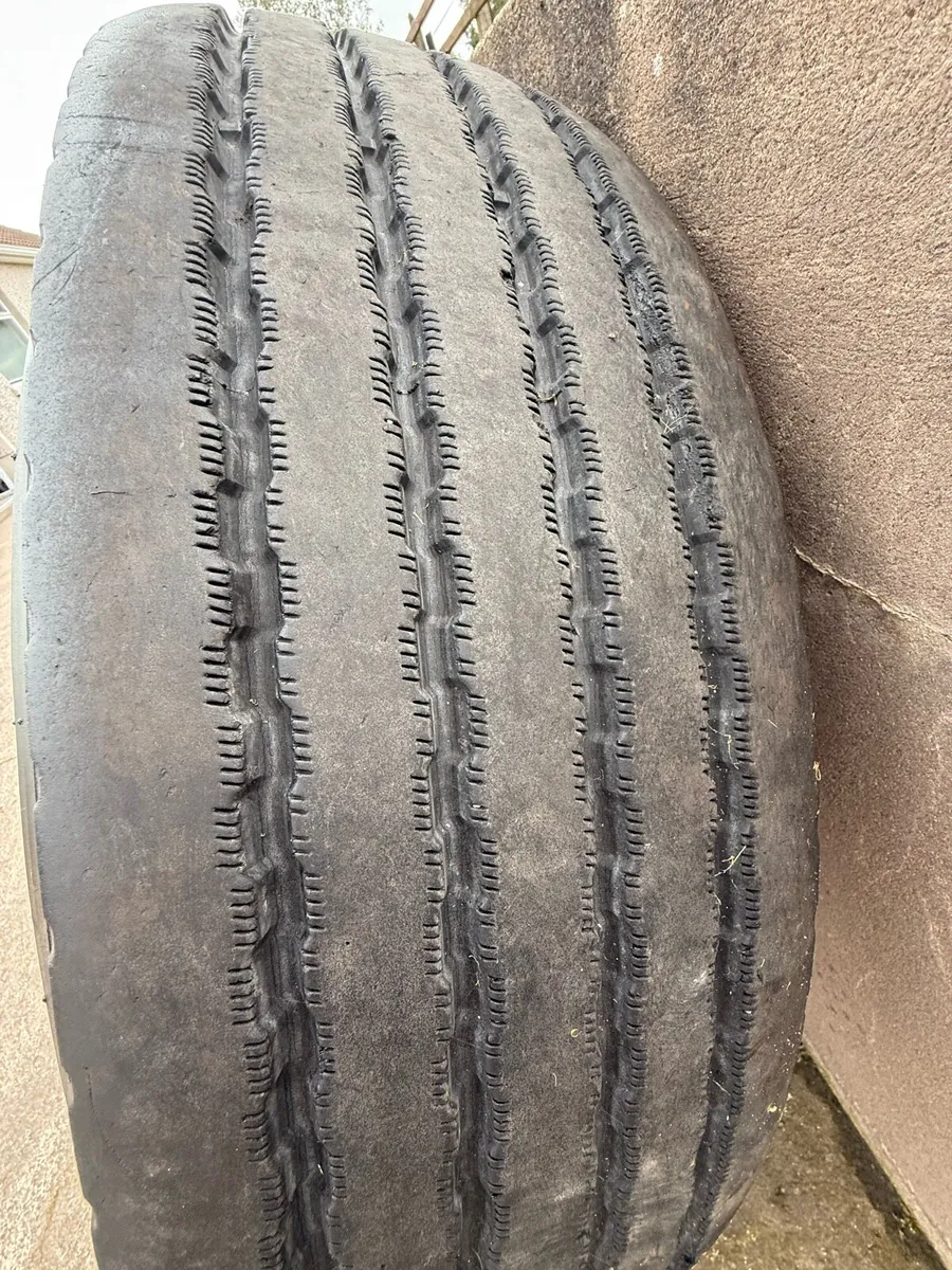 Alcoa Durabrite 22.5 Alloy Wheels - Image 4