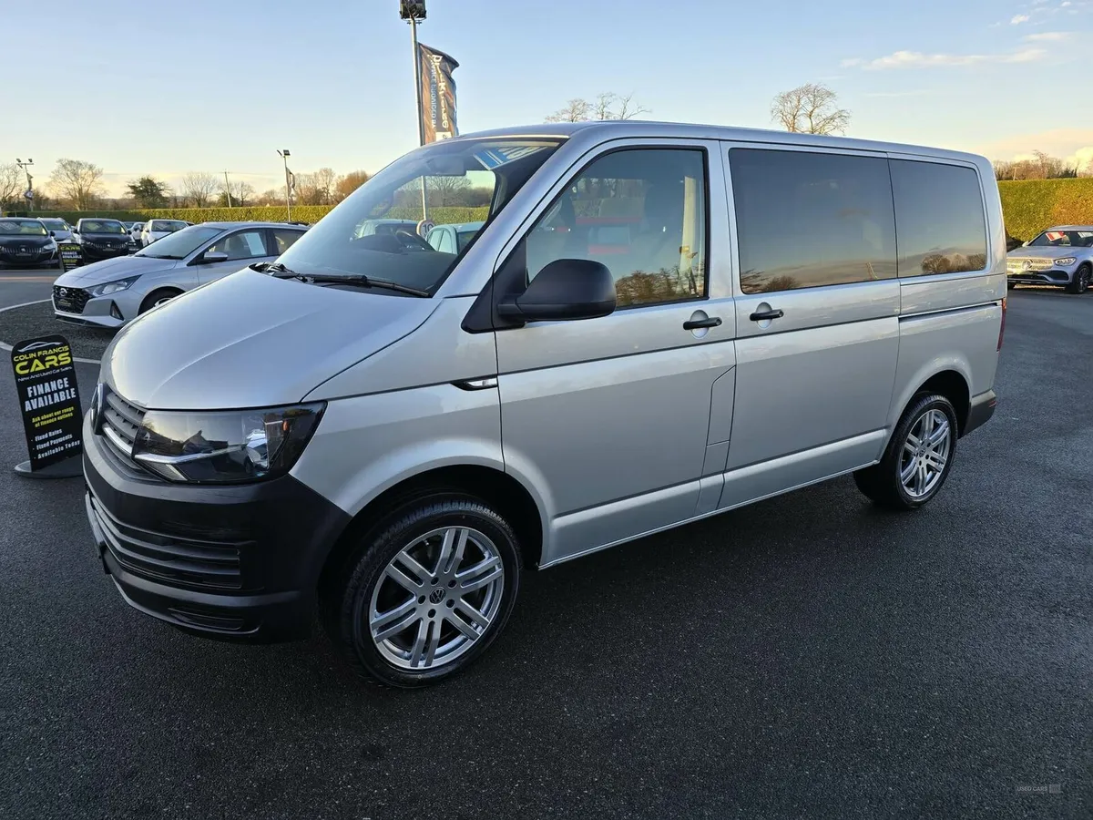 Volkswagen Transporter Shuttle Shuttle S SWB - Image 2