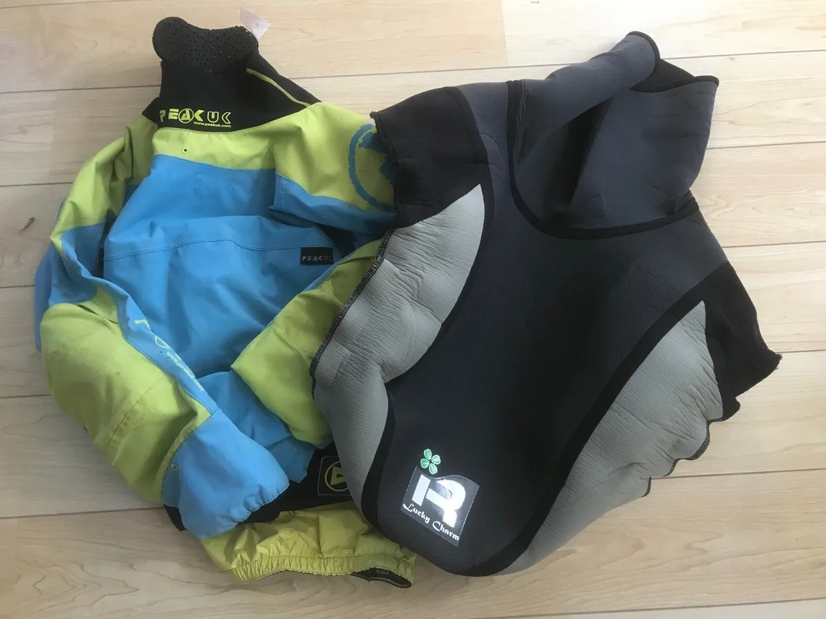 LUCKY CHARM KAYAK SPRAY SKIRT & PEAK UK Cag - Image 1