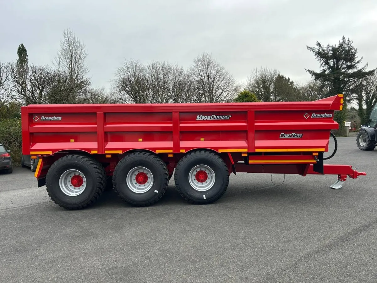 Broughan 26 Ton Tri Axle Dump Trailers - In Stock - Image 3