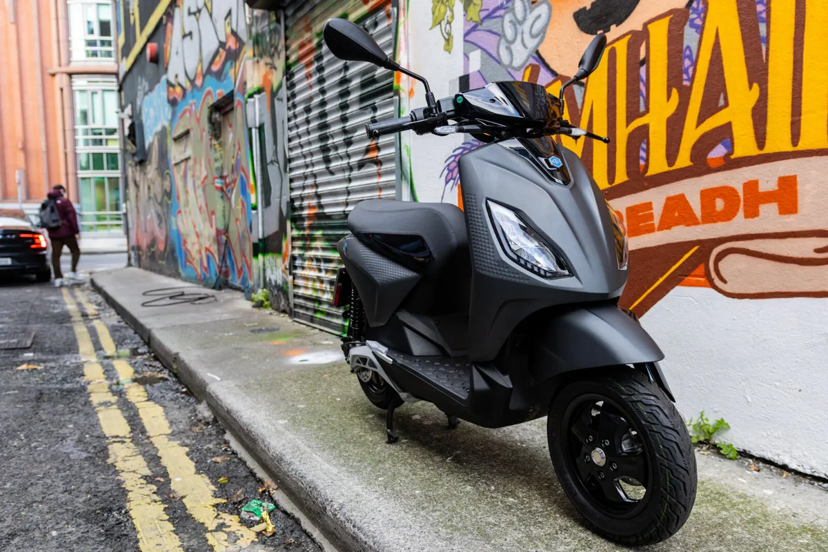Piaggio 1 Electric Scooter 2025 - Image 1