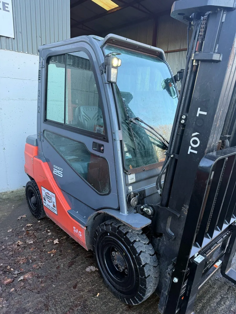 Toyota Diesel forklifts - Image 3