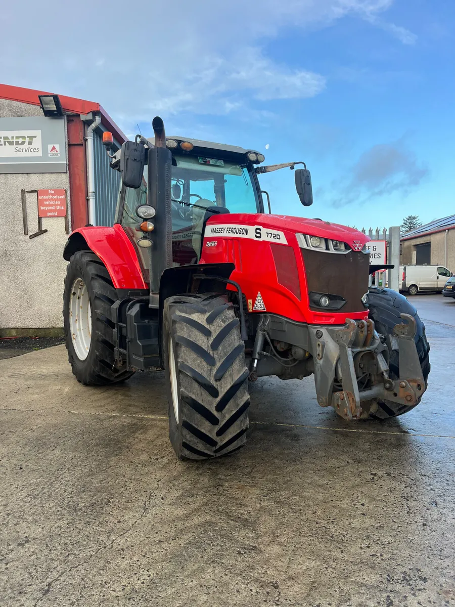 Massey Ferguson 7720S - Image 1