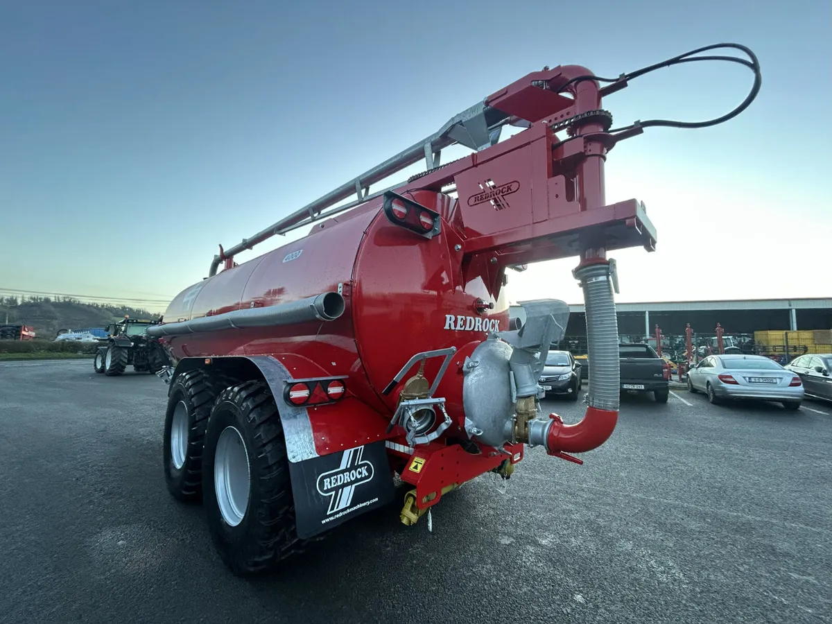 REDROCK 4000GL TANK WITH OVER HEDGE BOOM - Image 4