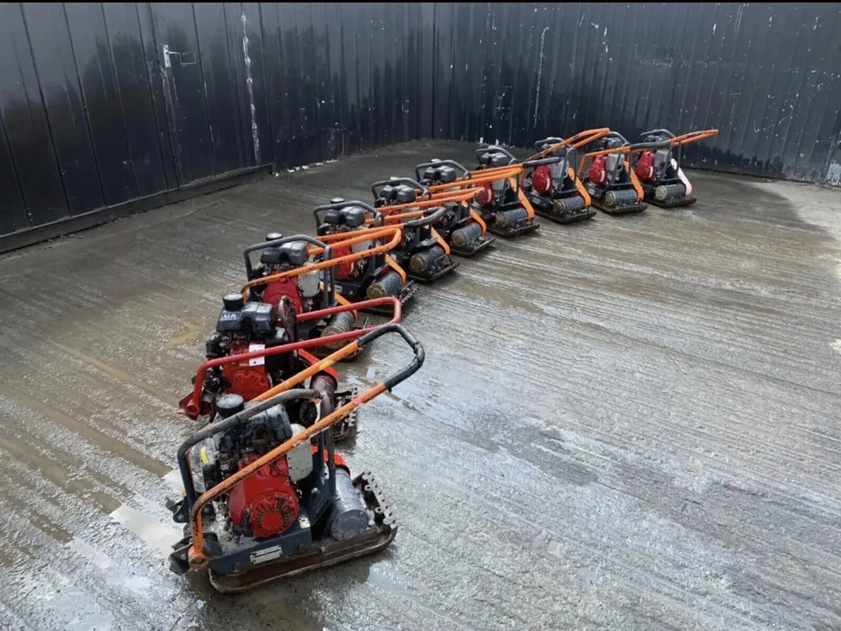 Belle 12” Wacker Plate / Plate Compactor - Image 2