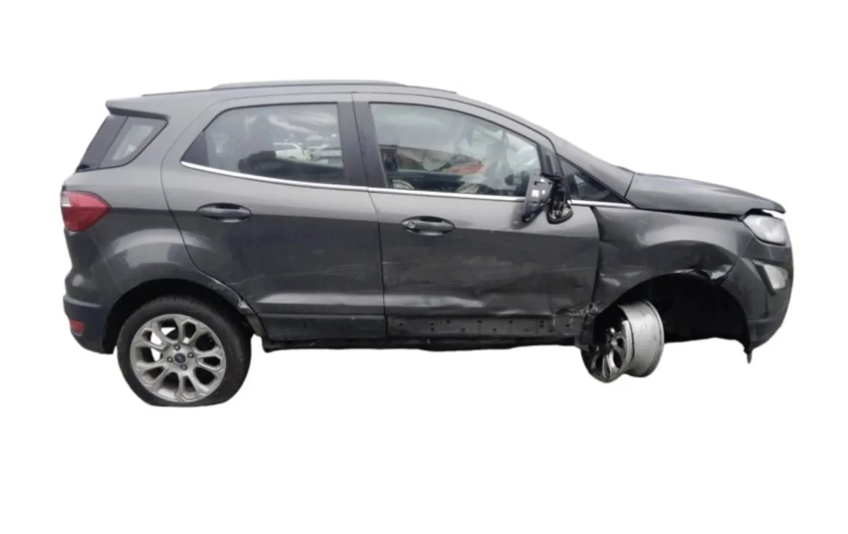 2021 FORD ECOSPORT Breaking/Dismantling - Image 2