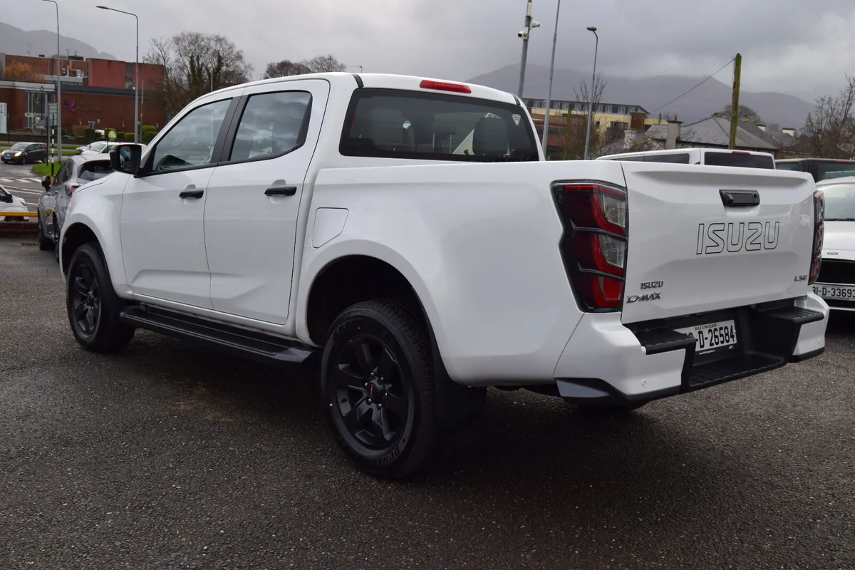 Isuzu D-Max 2025 - Image 4