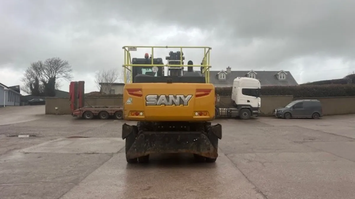 2022 Sany SY 155W - Image 2