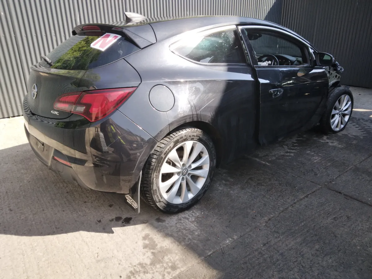 2016 Opel Astra For Breaking/Dismantling - Image 4