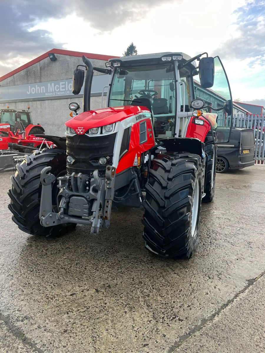 Massey Ferguson 7S.180 - Image 1
