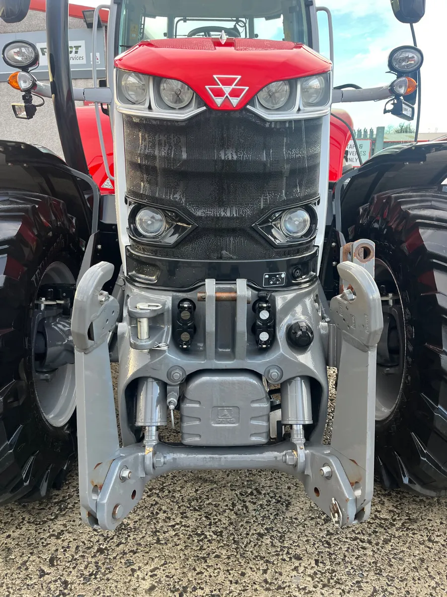 Massey Ferguson 7S.180 - Image 2