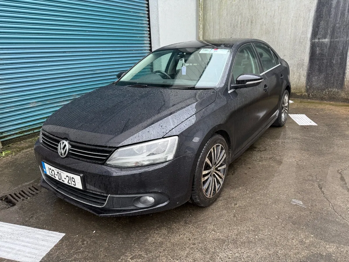 2013 VW Jetta 1.6tdi highline DRIVE HOME - Image 2
