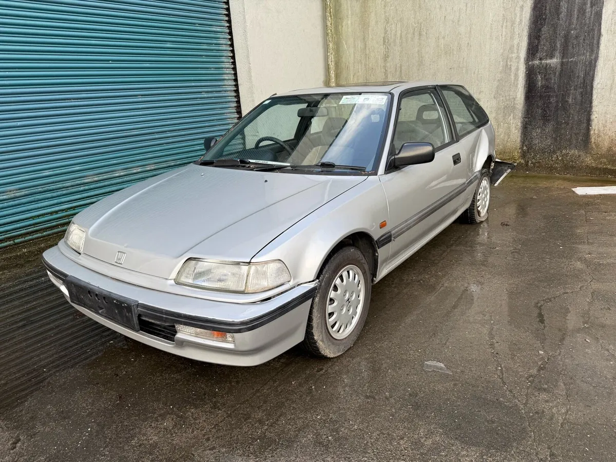 1991 Honda Civic 1.4p auto NOT FOR PARTS - Image 2