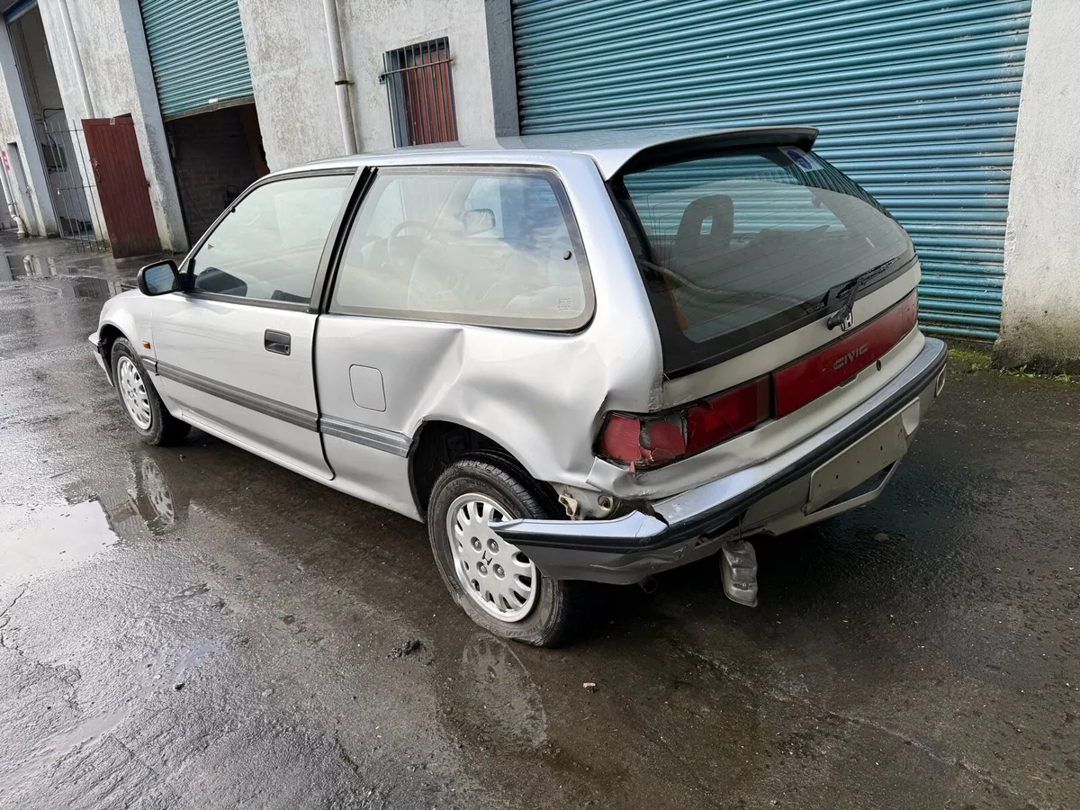 1991 Honda Civic 1.4p auto NOT FOR PARTS - Image 3