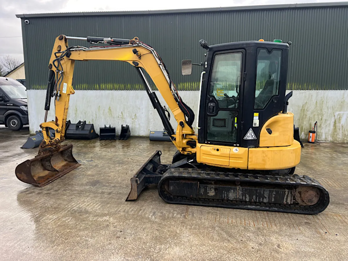 CAT 305ECR (2018) - Image 1