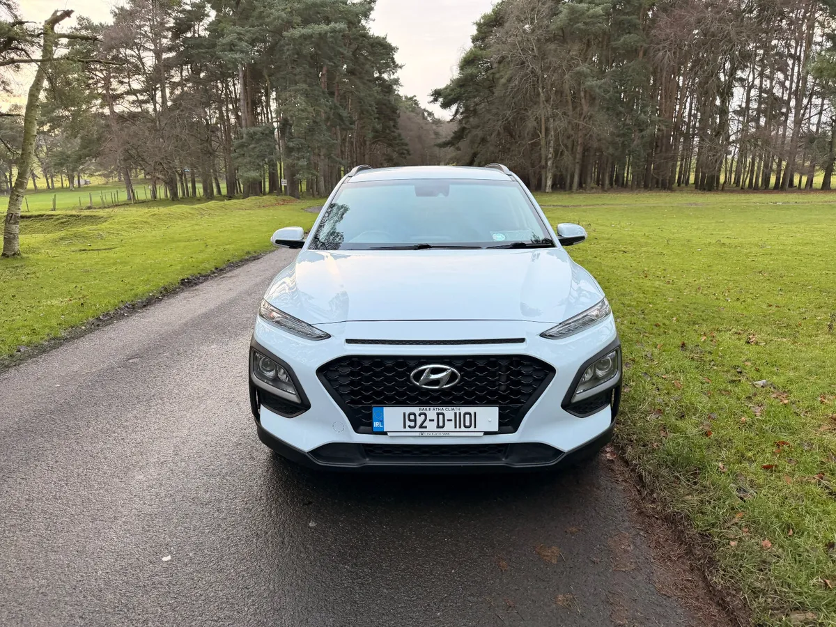 Hyundai KONA 2019 Low KM 2 Seat - Image 2