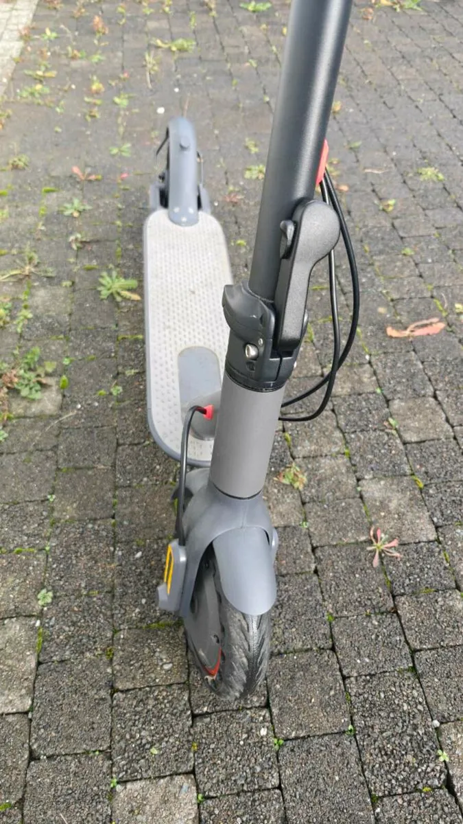 Electric Scooter - Image 2