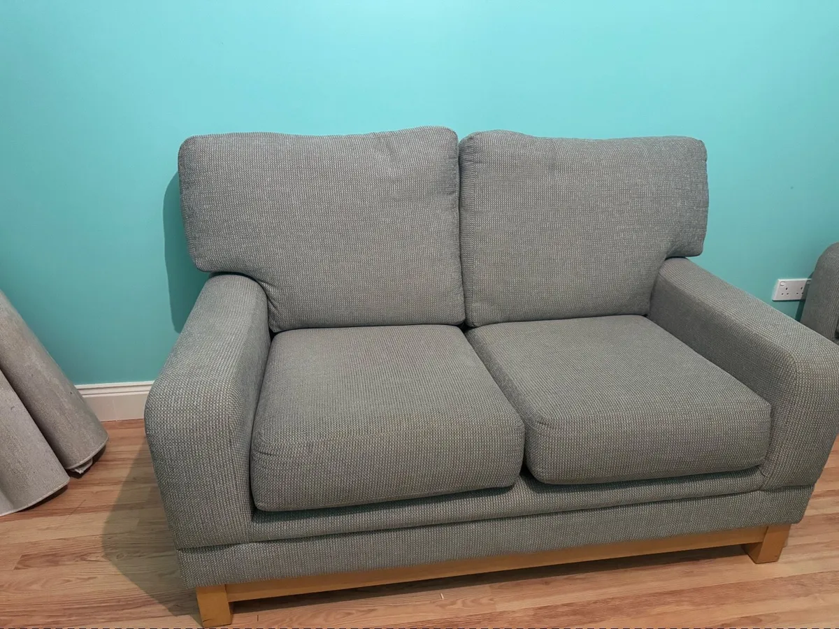 Couch set - Image 4