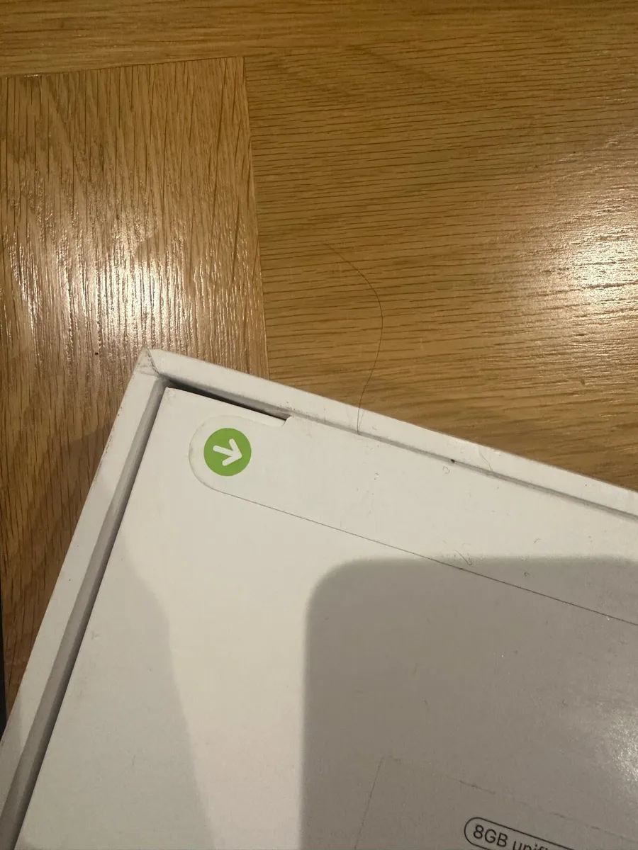 MacBook Air 2024 Model (Brand New) - Image 2