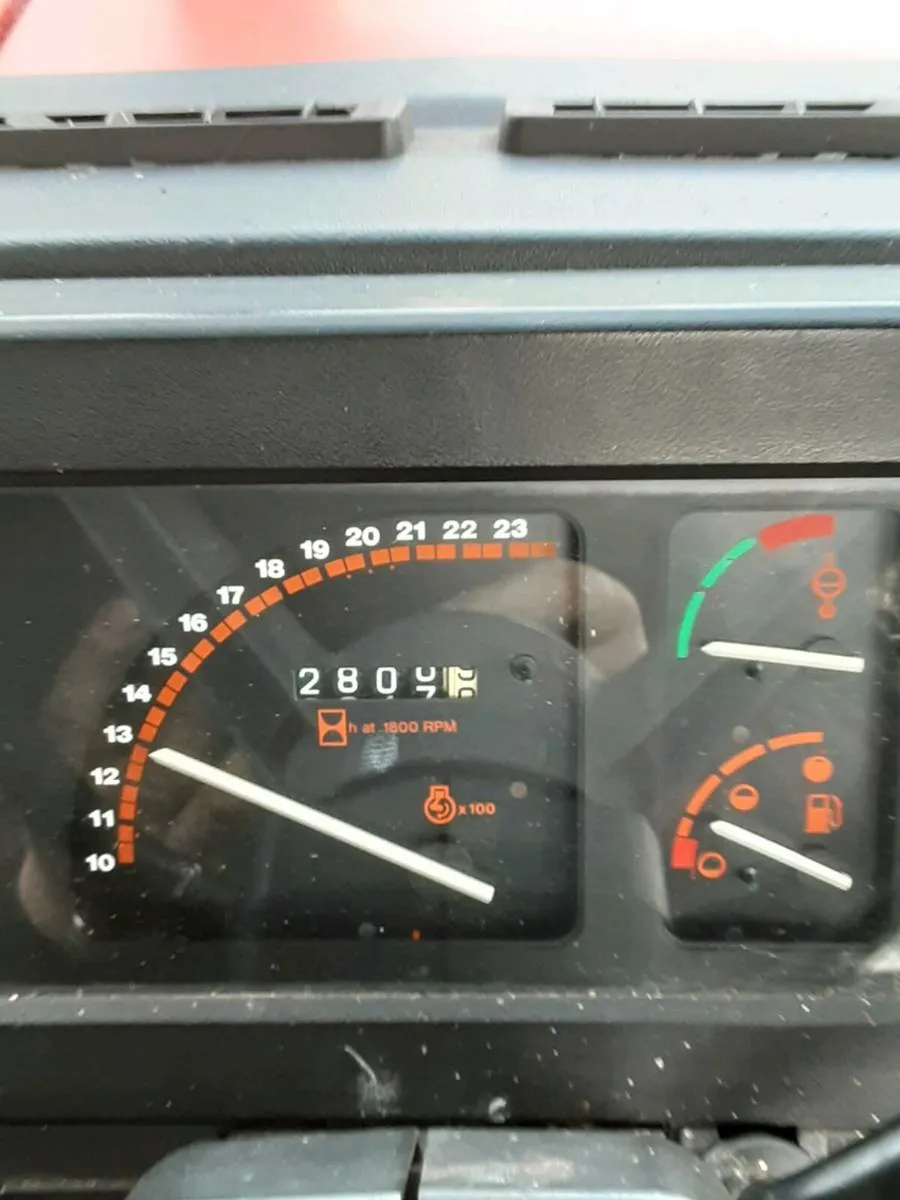 Massey Ferguson 390 - Image 3