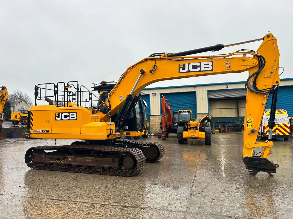 2022 JCB 220X Only 5100Hrs - MULLANS - Image 1
