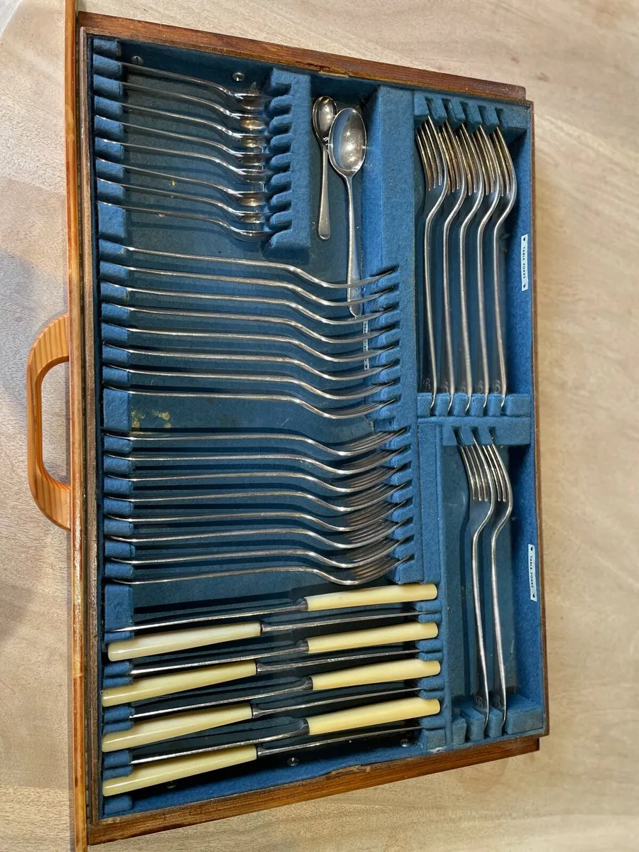 Silver plated David Mellor ‘Pride’ Cutlery set - Image 1