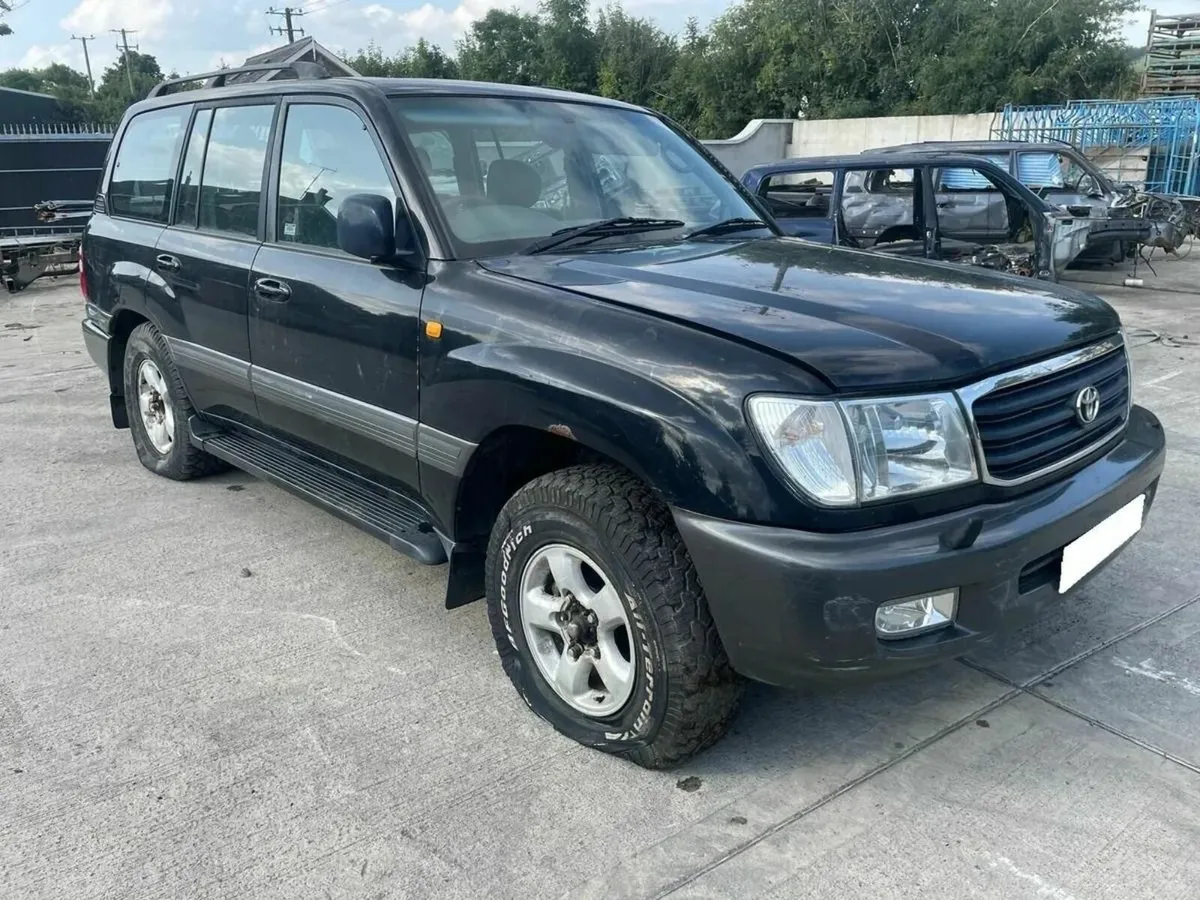 Toyota Amazon Breaking - Image 1