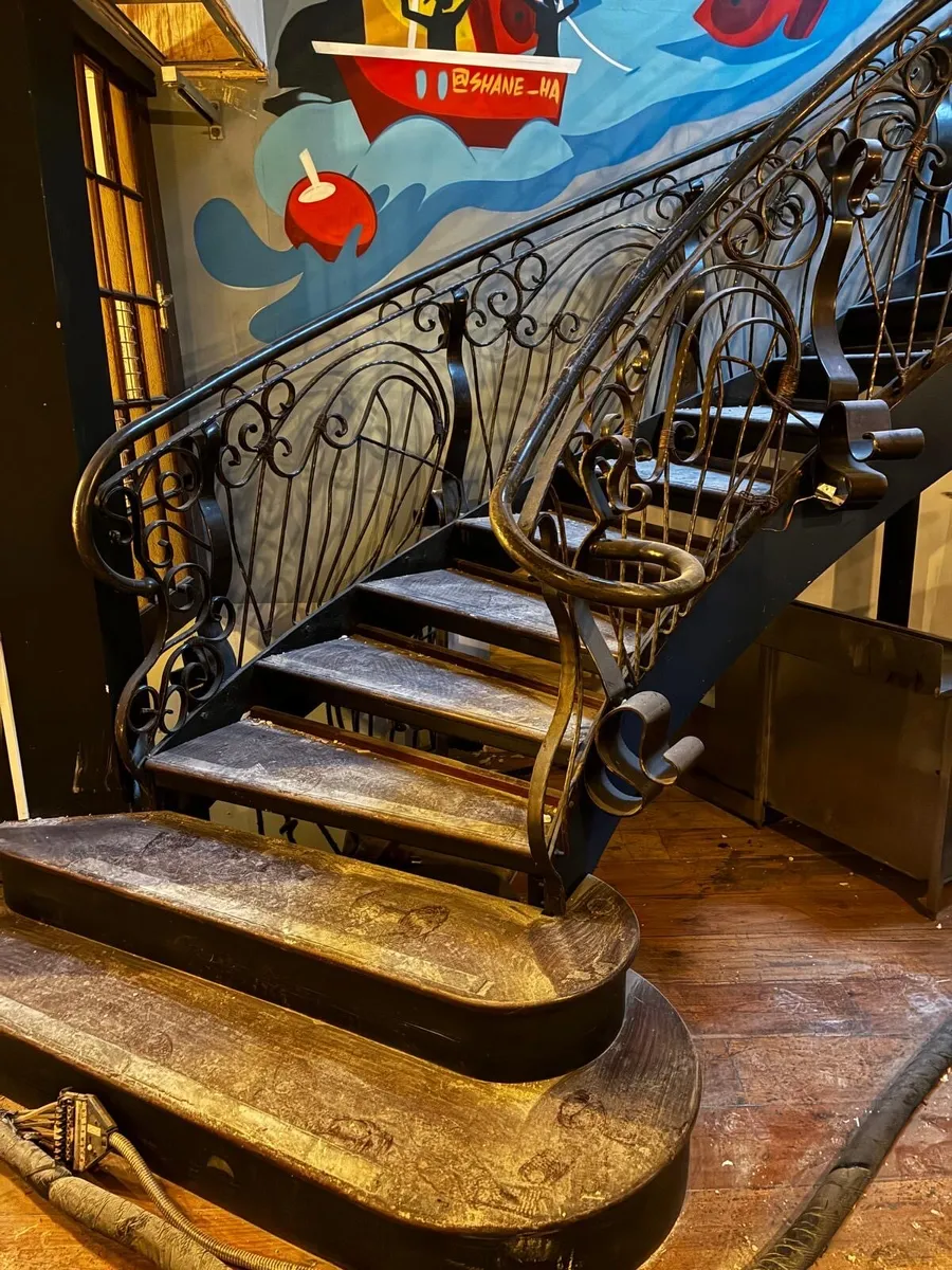 Stair case - Image 4