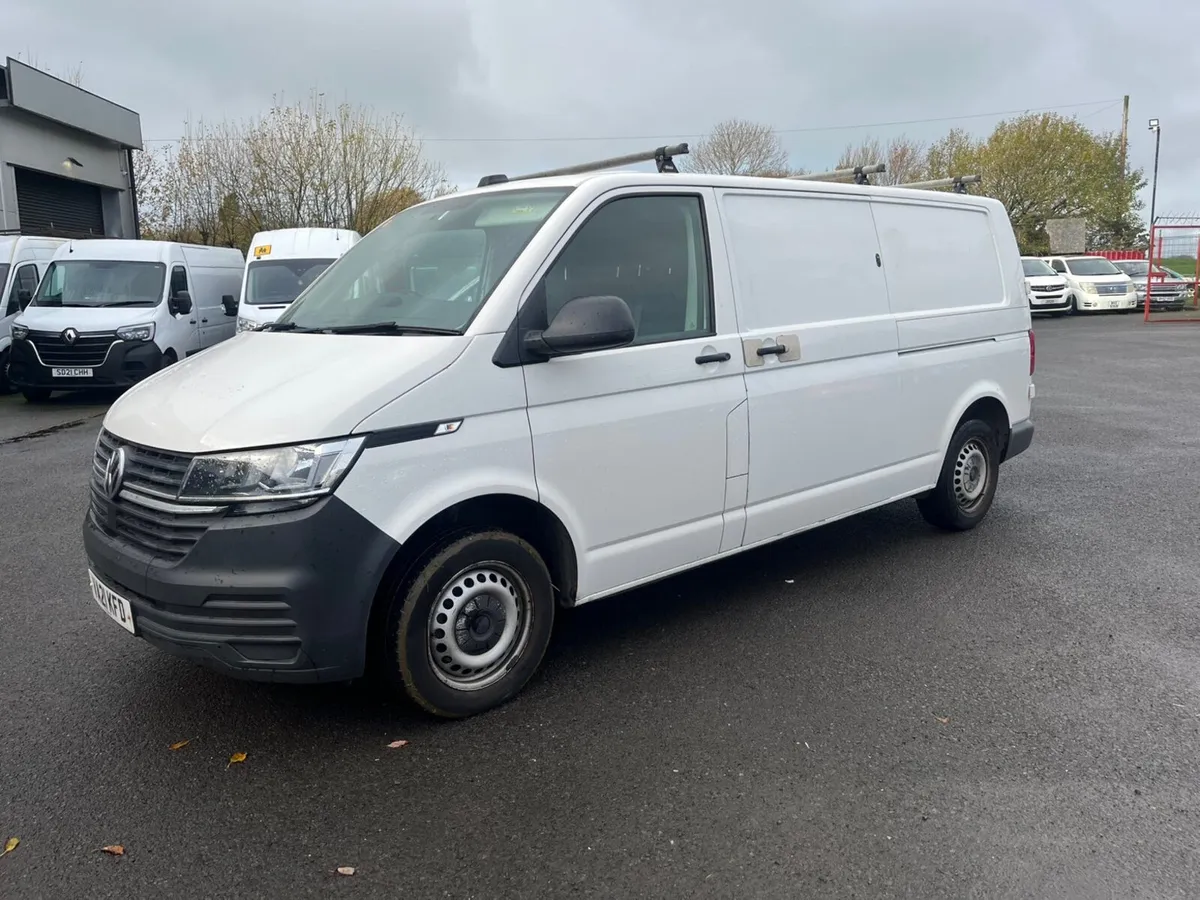Volkswagen Transporter 2021 - Image 2