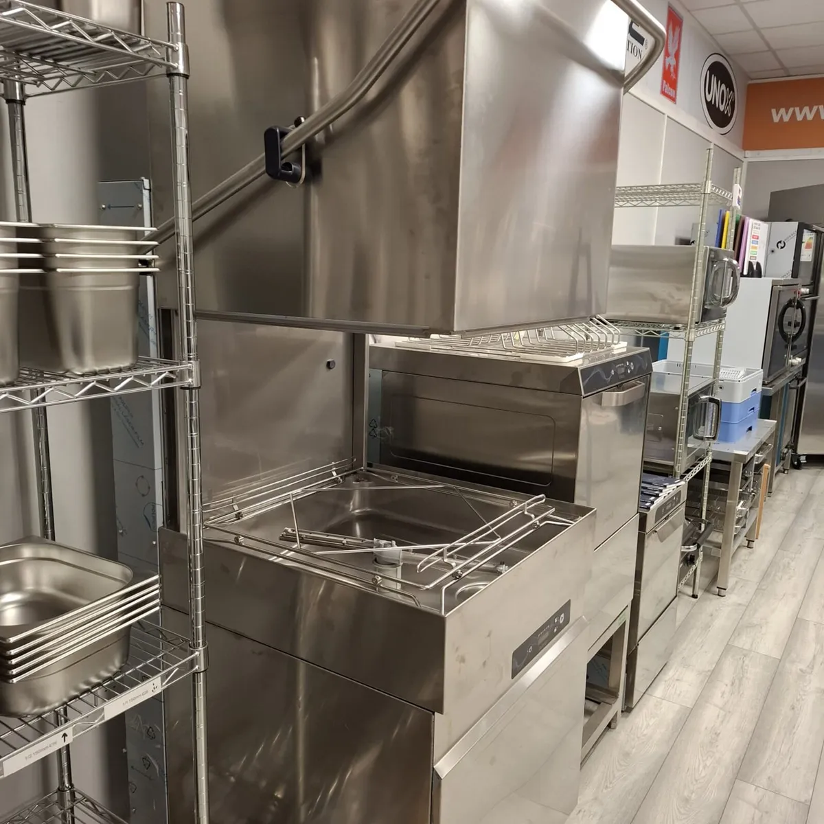 Aristarco AH800 Pass Through Hood Type Dishwasher - Image 4