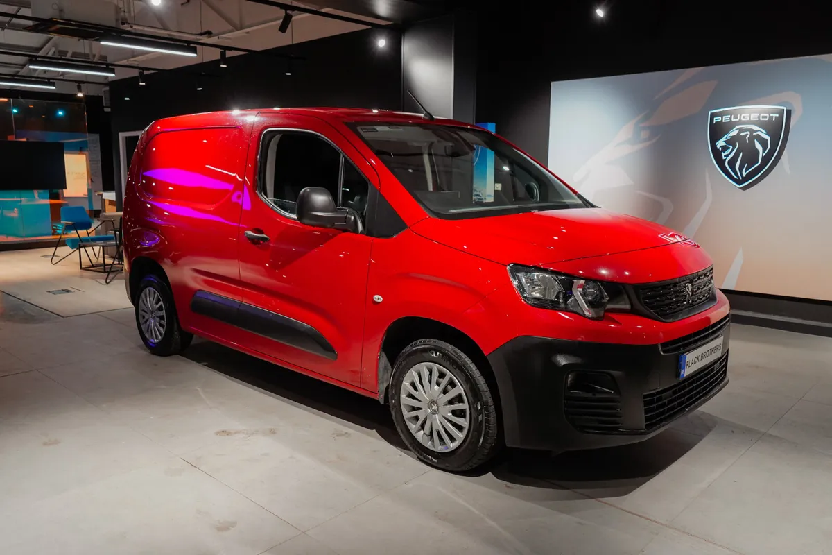 2019 Peugeot Partner Professional 1.6 HDI 75 650KG - Image 2